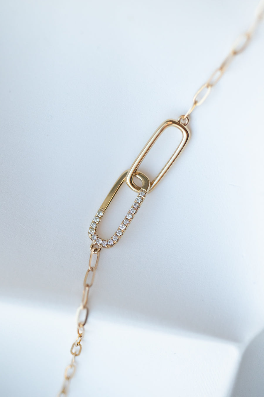 PREORDER - Double Knot Top Quality Diamond 18K Gold Bracelet
