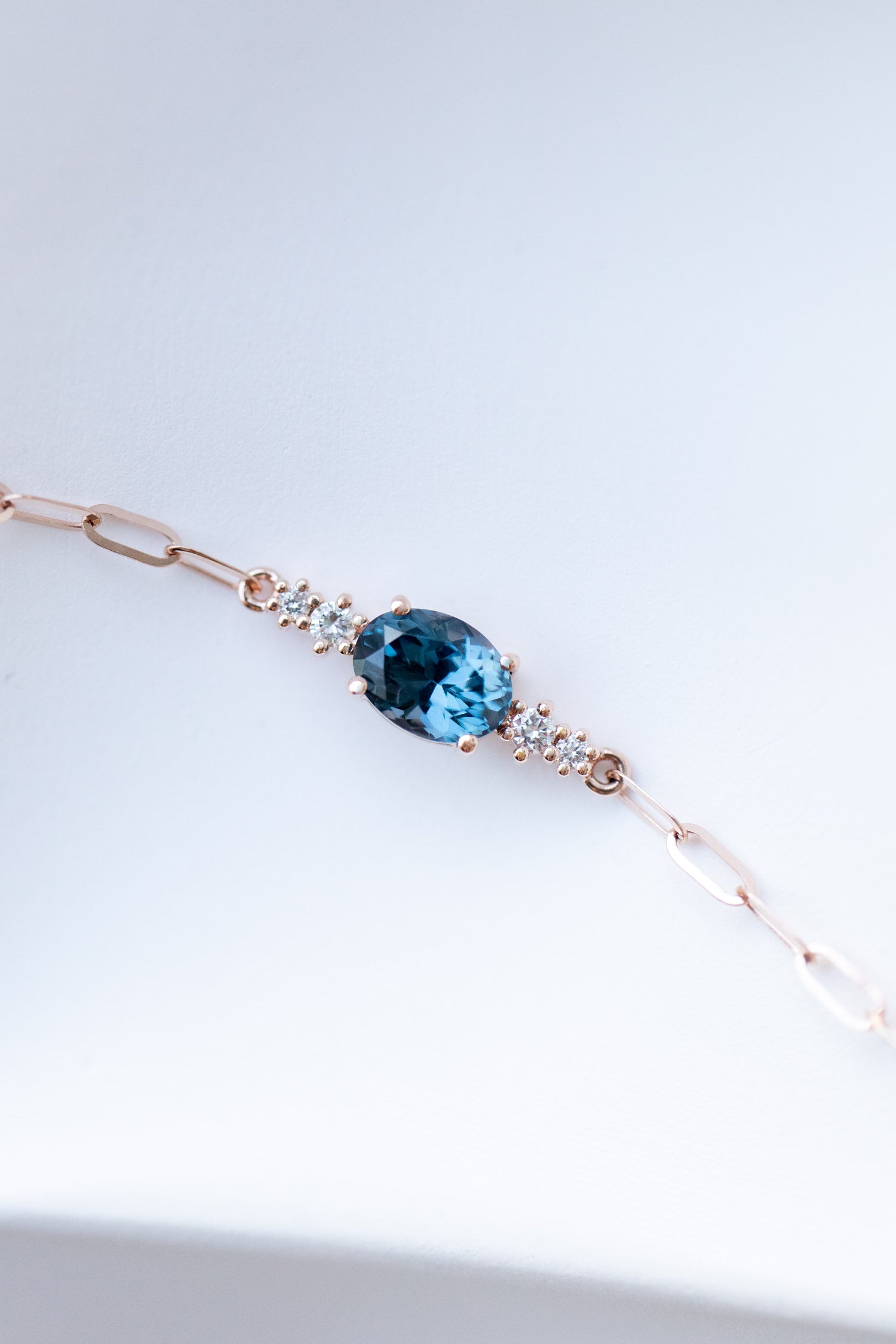 0.65ct Terre Spinel & diamonds 18K Rose Gold Bracelet