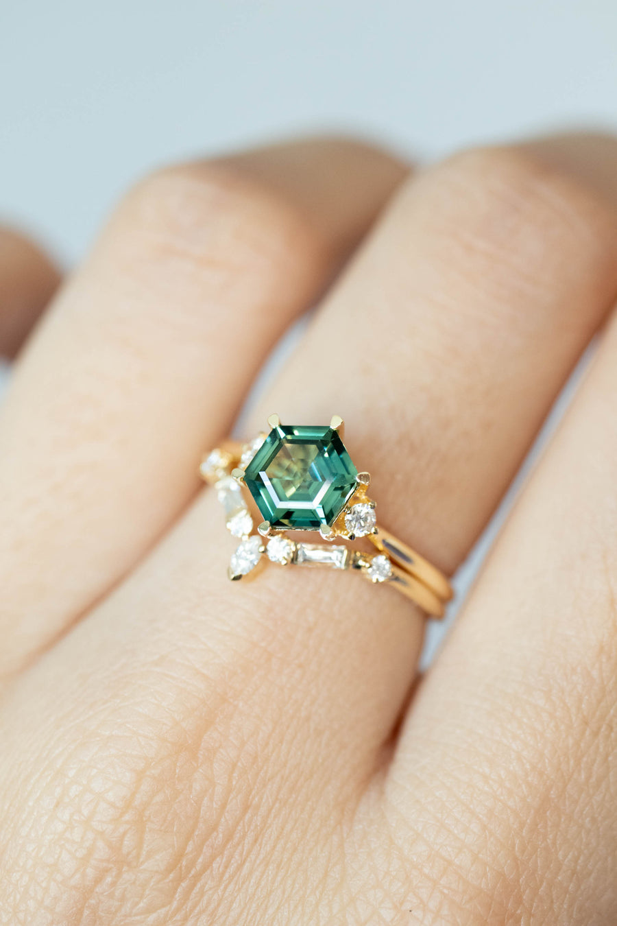 1.32ct teal green hexagon Sapphire (with cert) & D 0.07ct Diamonds 18K Yellow Gold Ring with D0.15 stacking ring