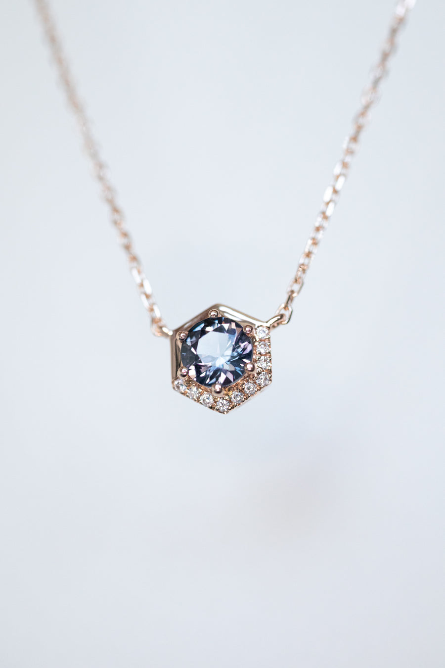 (Pre-Order) ~0.30ct Round Greyish Blue Spinel & 0.03ct Diamonds 14K/18K Rose Gold Necklace