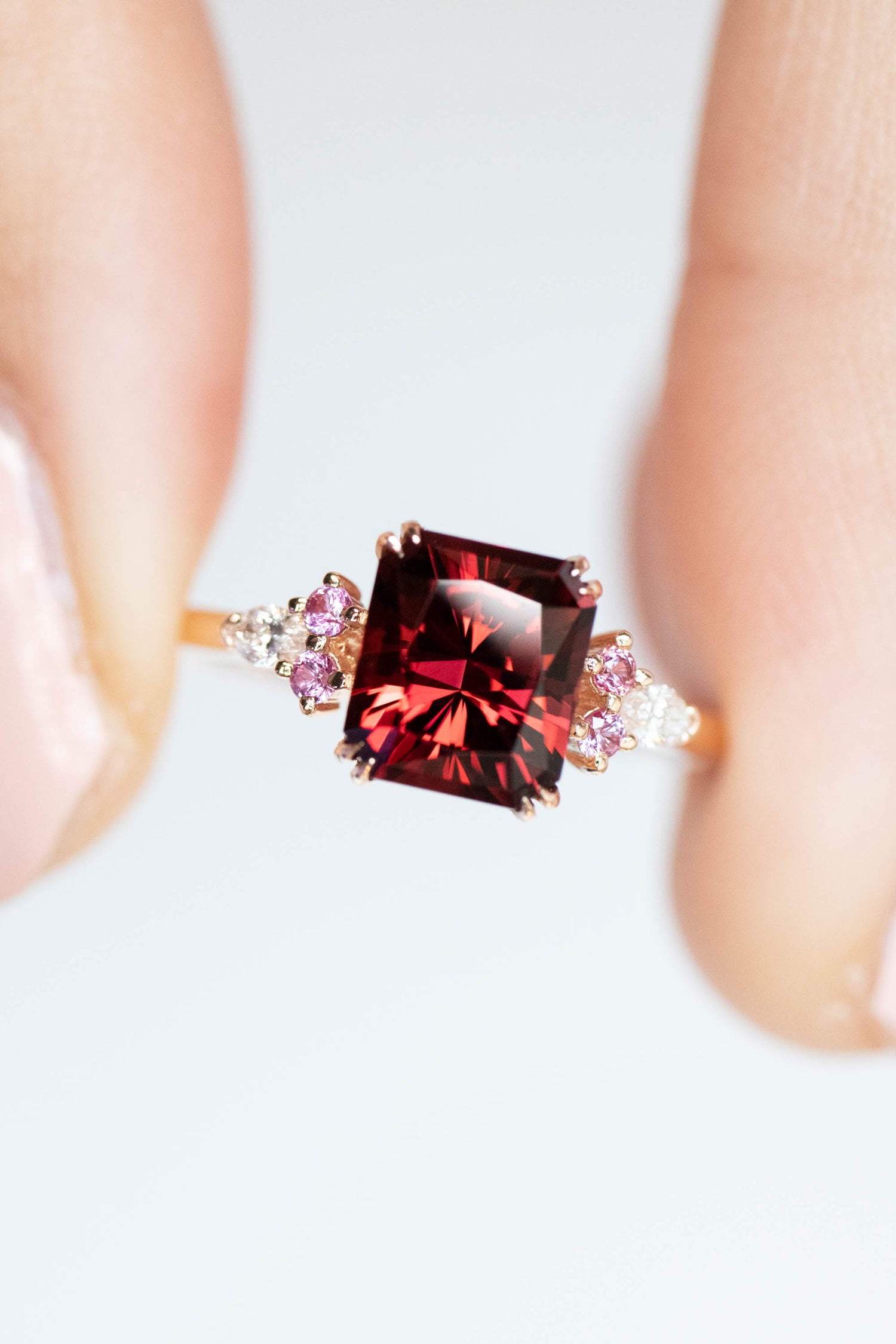 1.94ct Double Prong Red Garnet & Diamonds 18K Rose Gold Ring