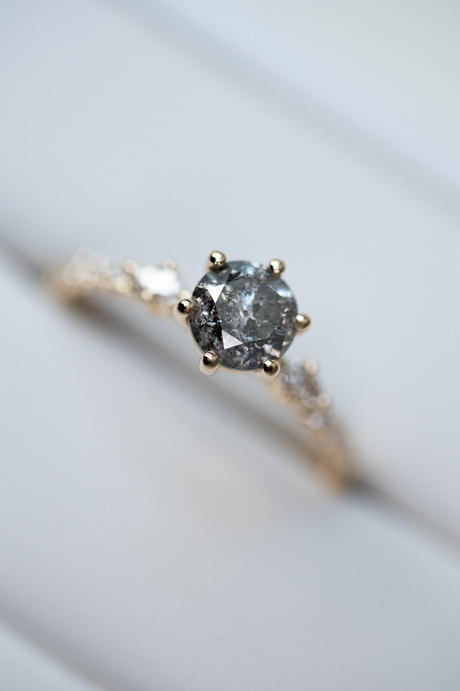 0.53ct Round Salt and Pepper Diamonds & 0.18ct White Diamonds 18K Yellow Gold Ring