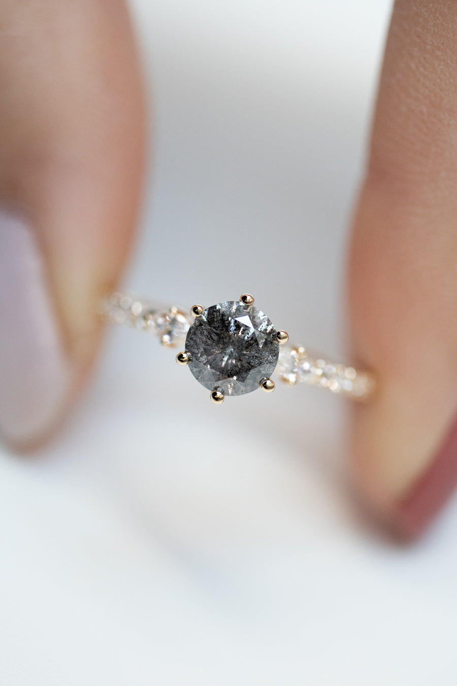 0.71ct Natural Salt and Pepper Diamond & White Diamonds 18K Yellow Gold Ring