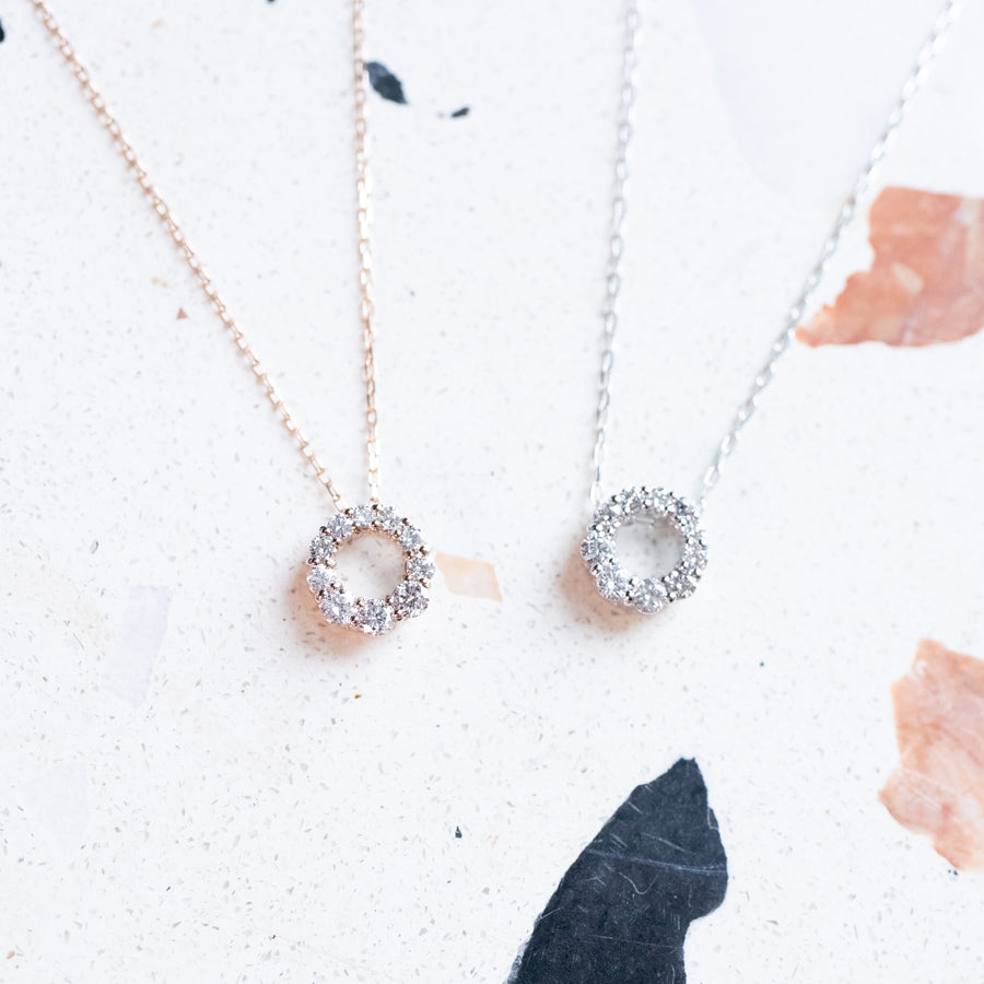 Japan 18K Gold White Diamonds Necklace
