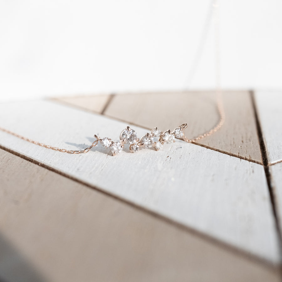Japan 18K Gold White Diamonds Stars Necklace