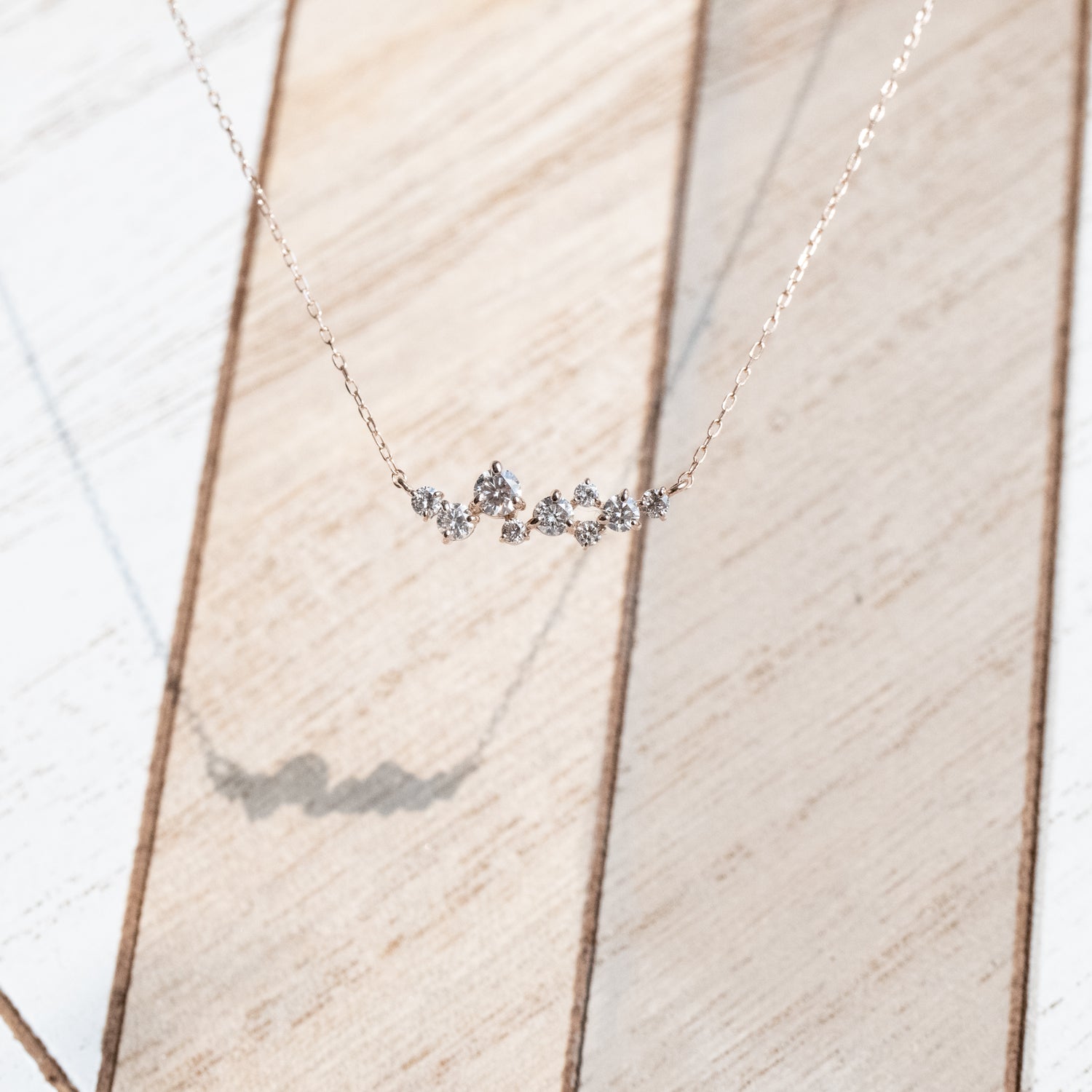 Étoiles H-K Colour Natural Diamond 18K Gold Necklace