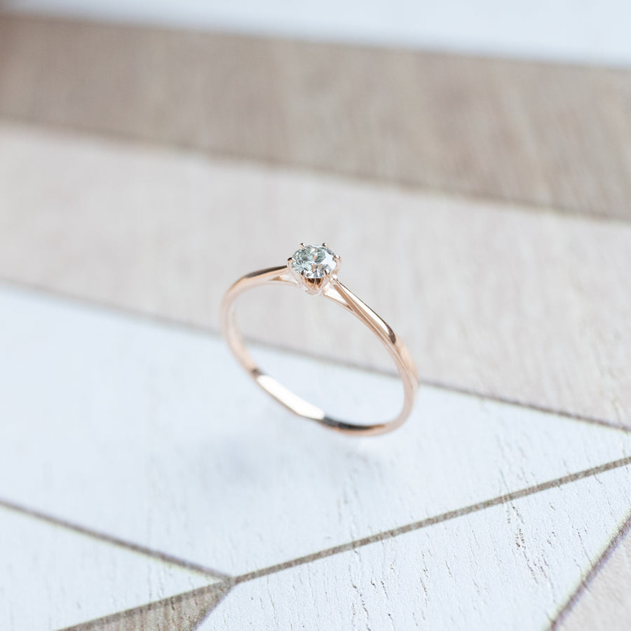 Classic D colour 0.10/0.20carat Diamond PT900 Ring with Japanese Certificate