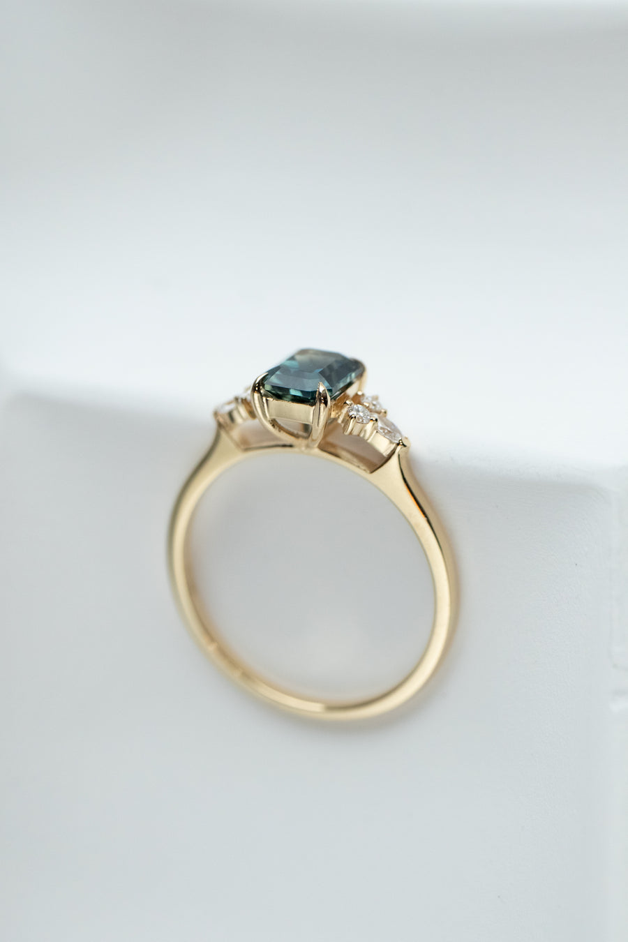 1.06ct Radiant Teal Green Sapphire (Unheated with Certificate) & diamond 18K Yellow Gold Engagement Ring