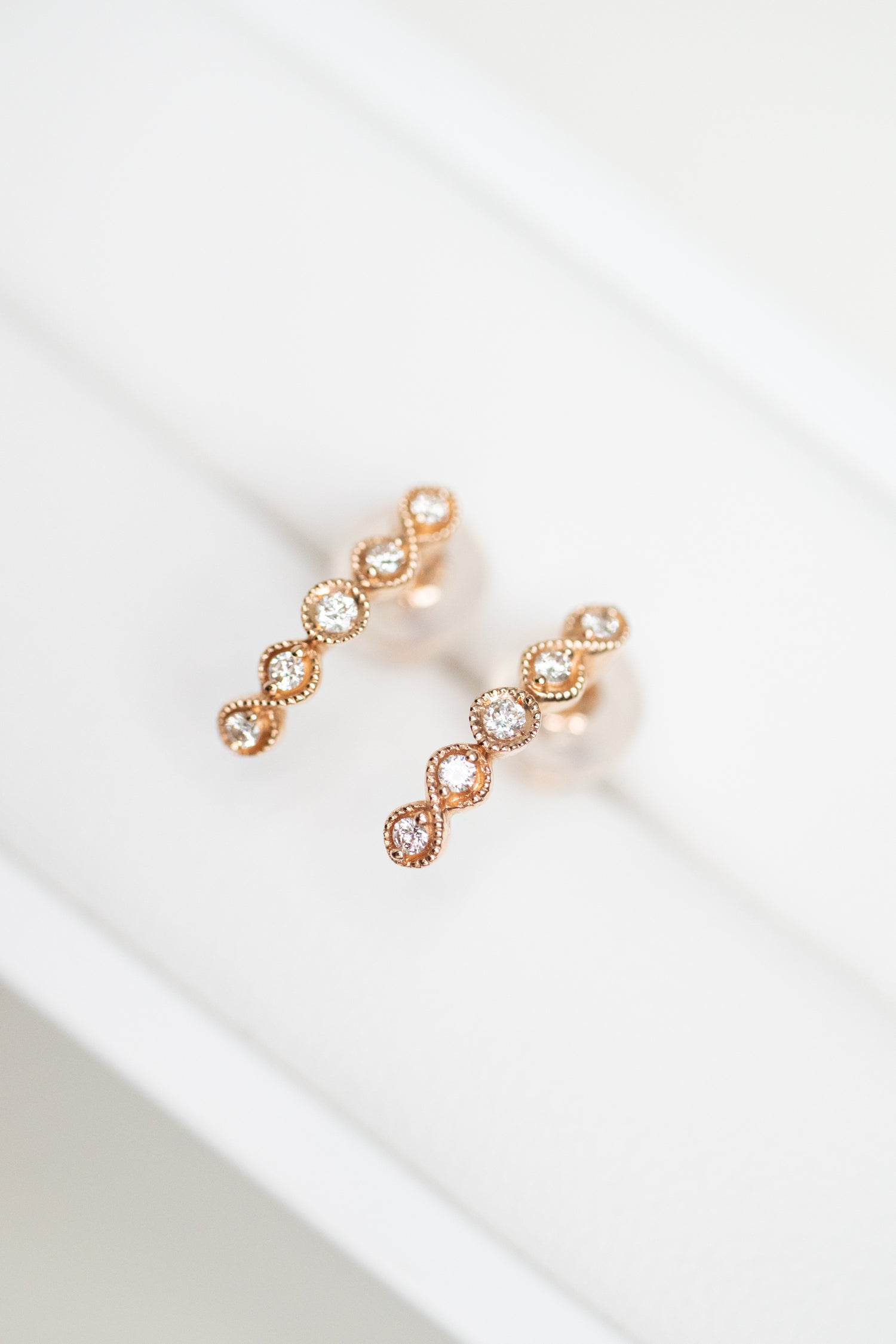 PREORDER - Flowing Round Top Quality Diamond 18K Gold Stud Earrings