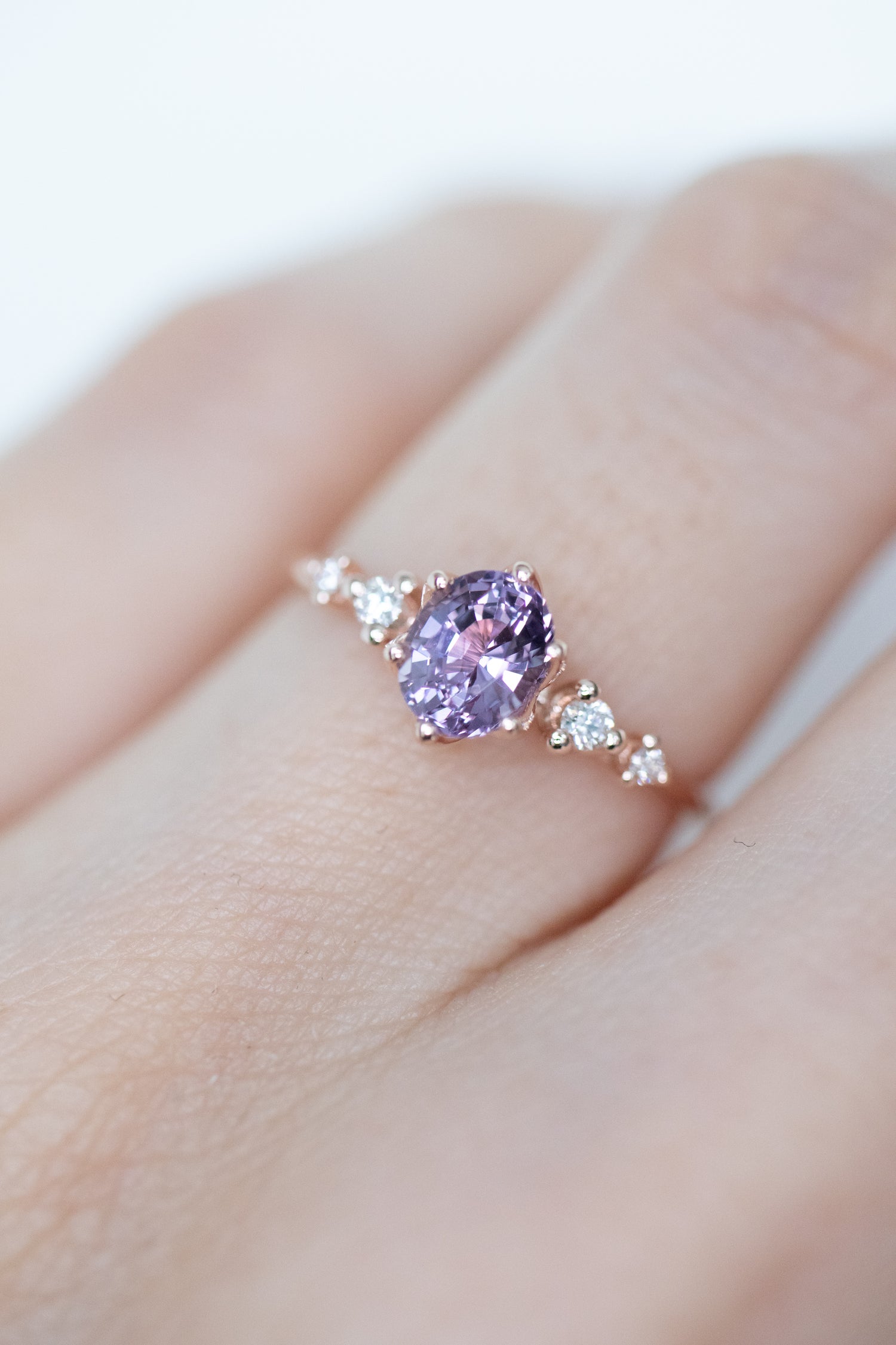 0.70ct Oval Lavender Spinel & diamonds 14K Rose Gold Twisted Ring