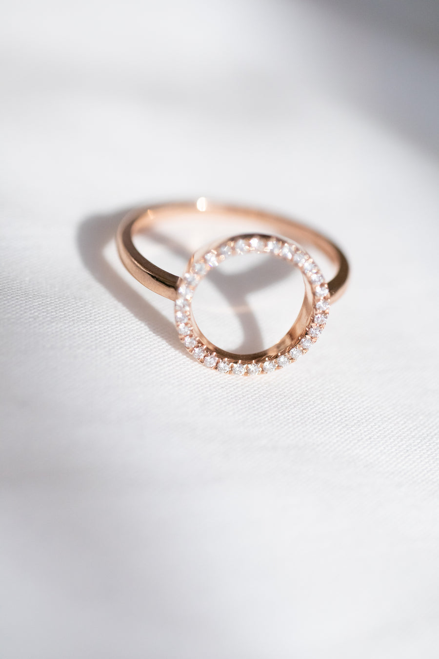 Perfection Circle 14K/18K Gold Diamond Ring