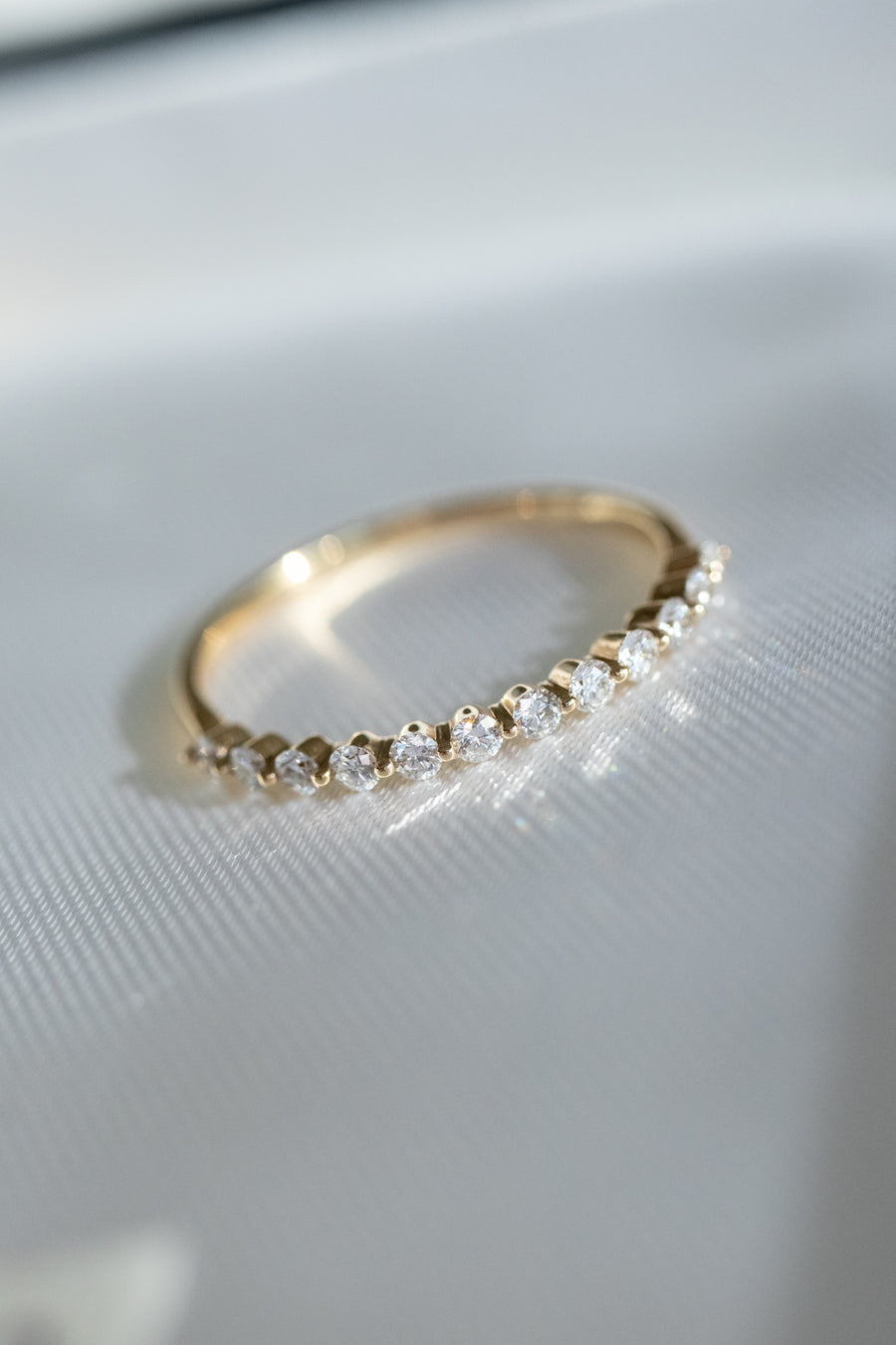 D-E colour, VS Clarity, total ~0.24carat Round Brilliant Top Quality Diamonds 14K/18K Gold Half Eternity Ring