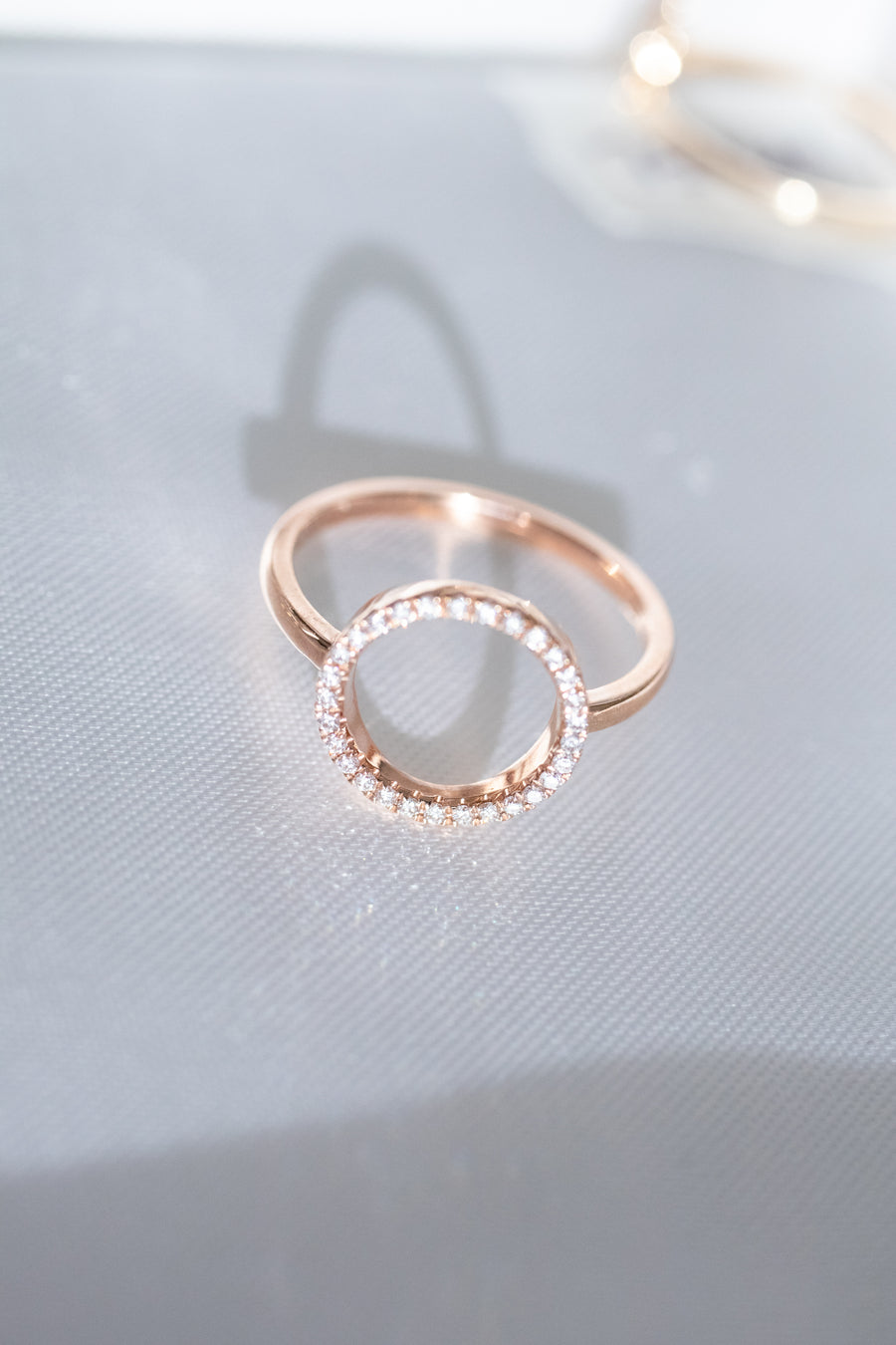 Perfection Circle 14K/18K Gold Diamond Ring