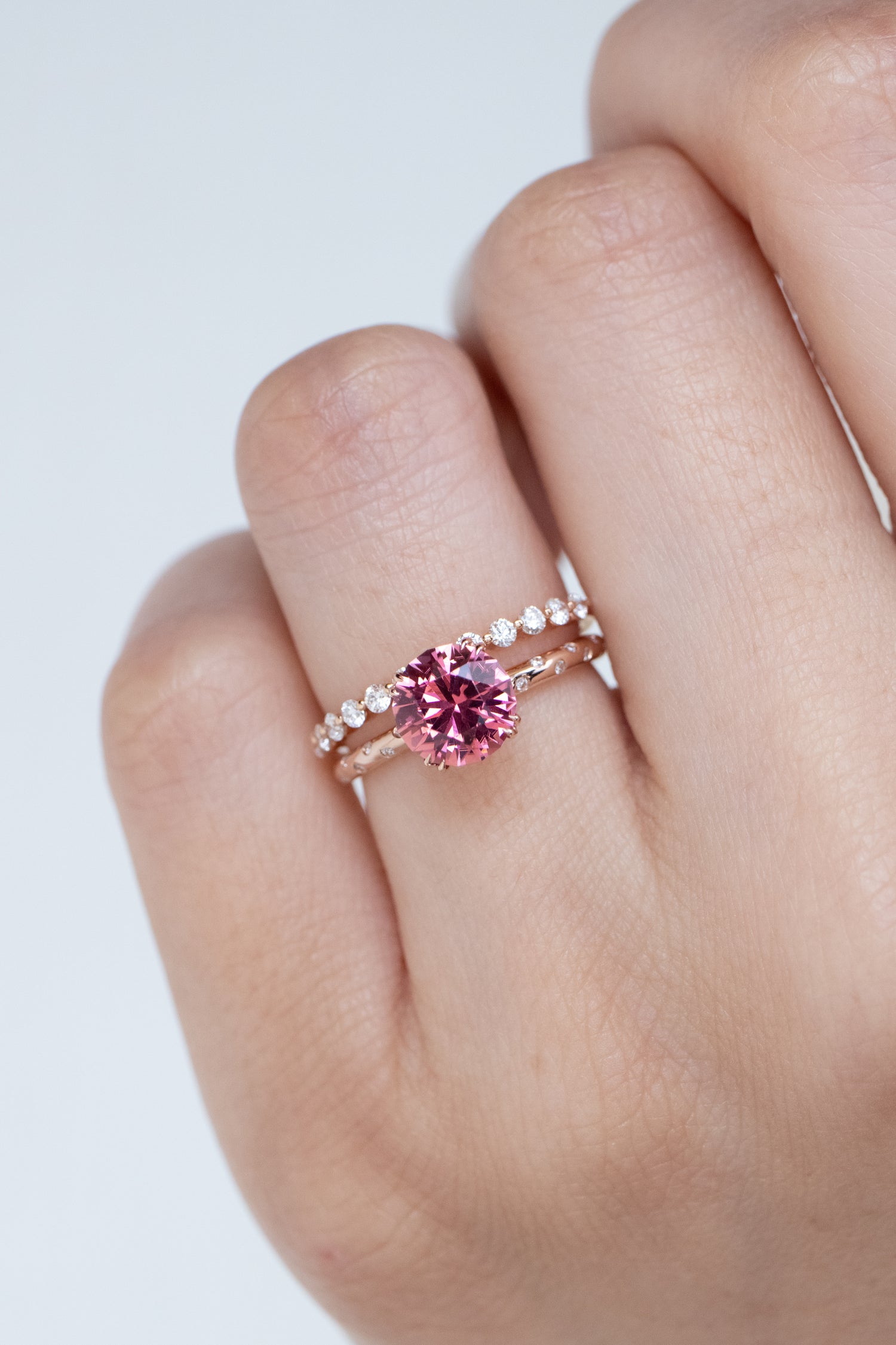 1.30ct Round Sunset Tourmaline (With Certificate) & diamonds 18K Rose Gold Ring