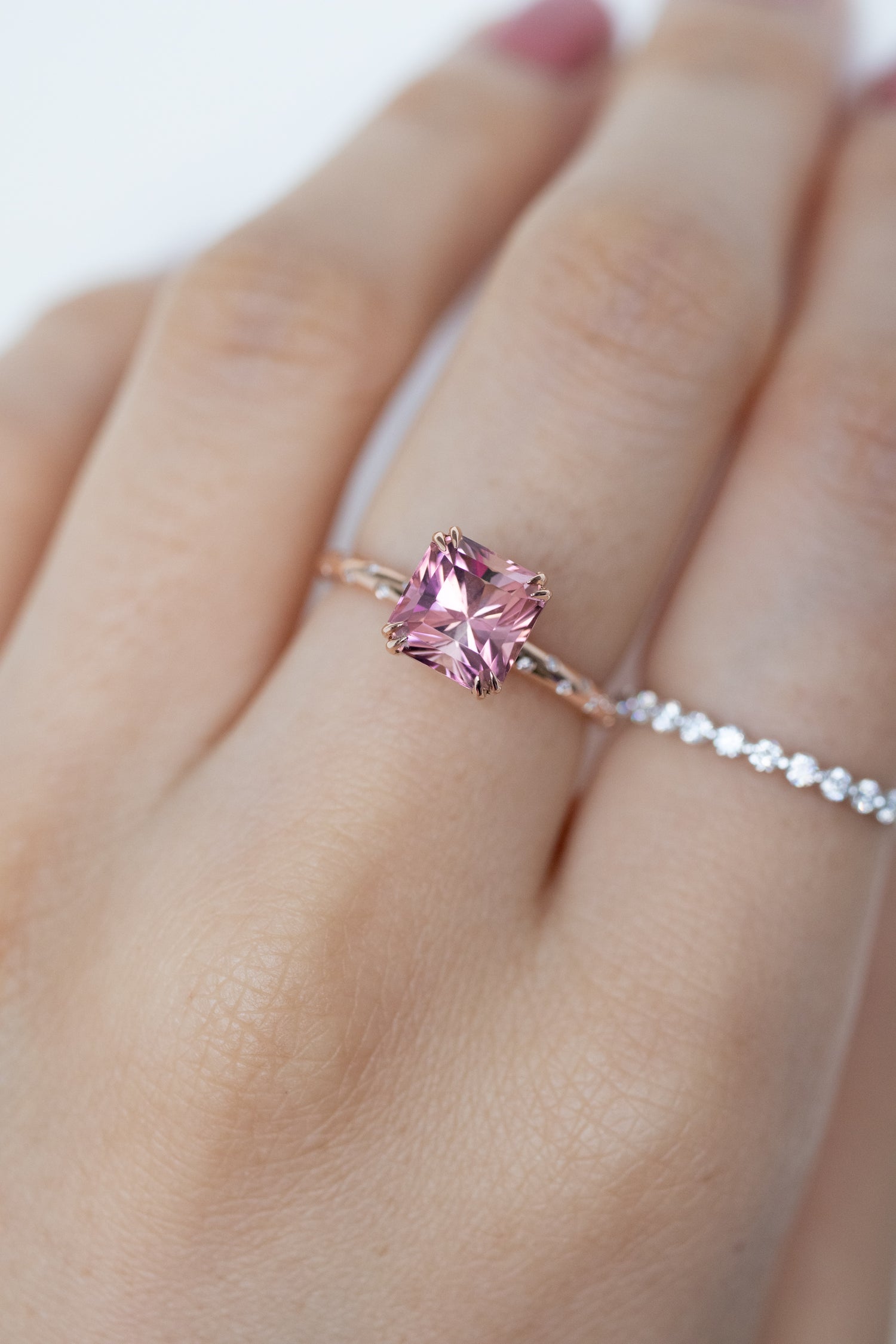 2.35ct Pink Tourmaline (With Certificate) & diamonds 18K Rose Gold Ring