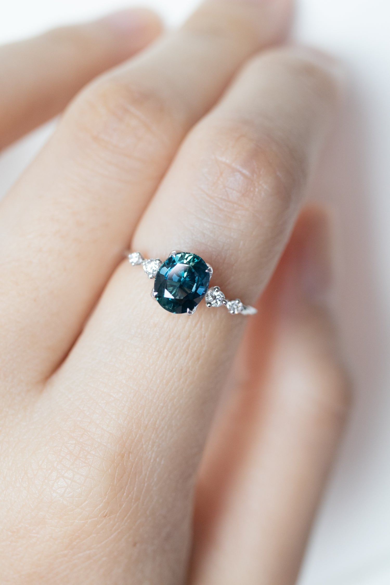 1.51ct Oval Teal Blue Sapphire (Unheated with Certificate) & diamonds 18K White Gold Ring