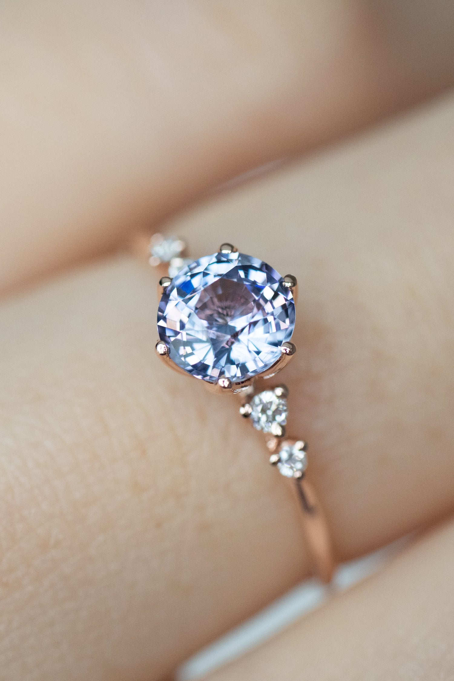 0.83ct Lavender Blue Spinel & diamonds 14K Rose Gold Ring
