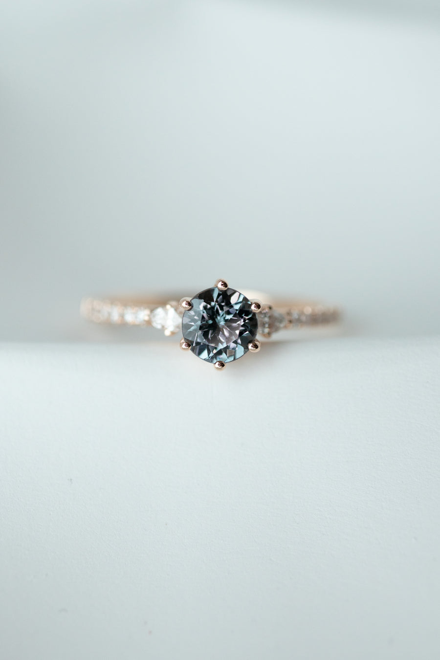 0.50ct Grayish Spinel & diamond 18K Rose Gold Half Eternity Ring