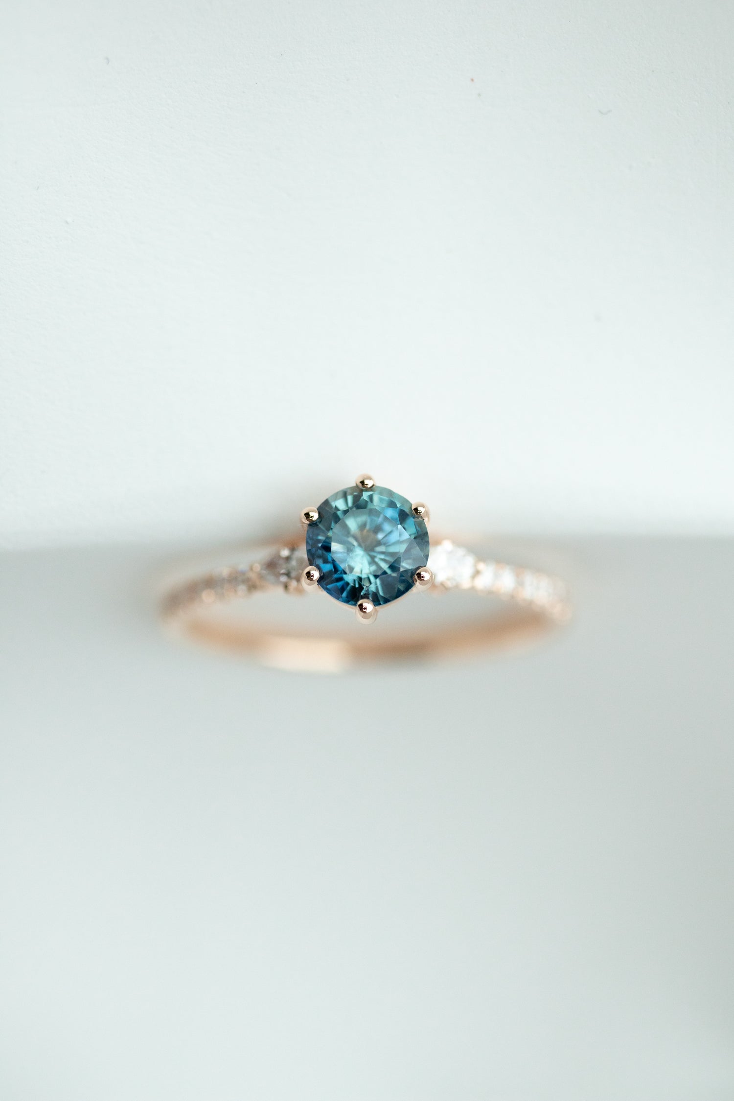 0.79carat Round Teal Green Sapphire (Unheated with Certificate) & diamonds 18K Rose Gold Ring
