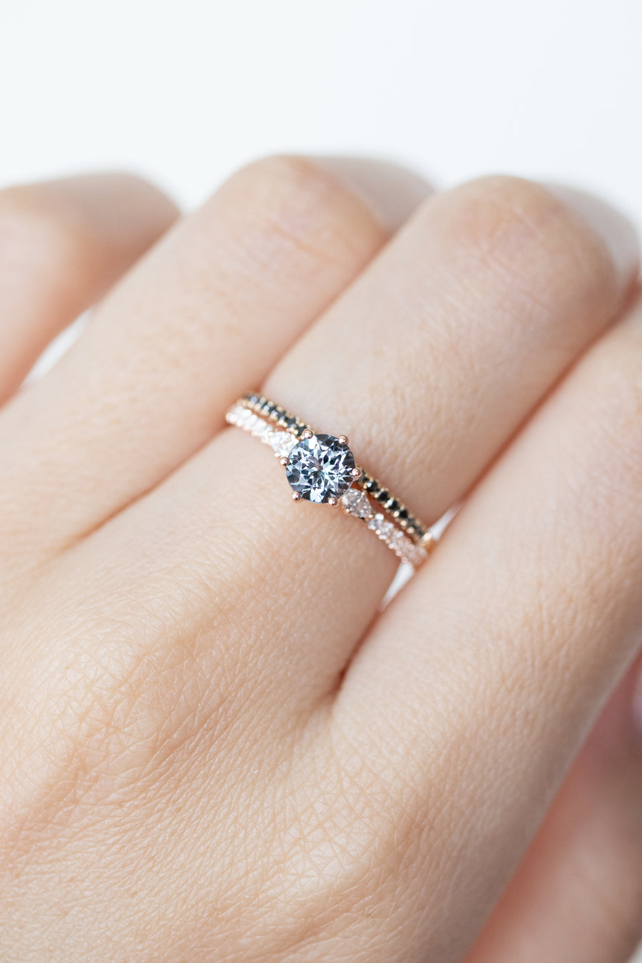 0.50ct Grayish Spinel & diamond 18K Rose Gold Half Eternity Ring