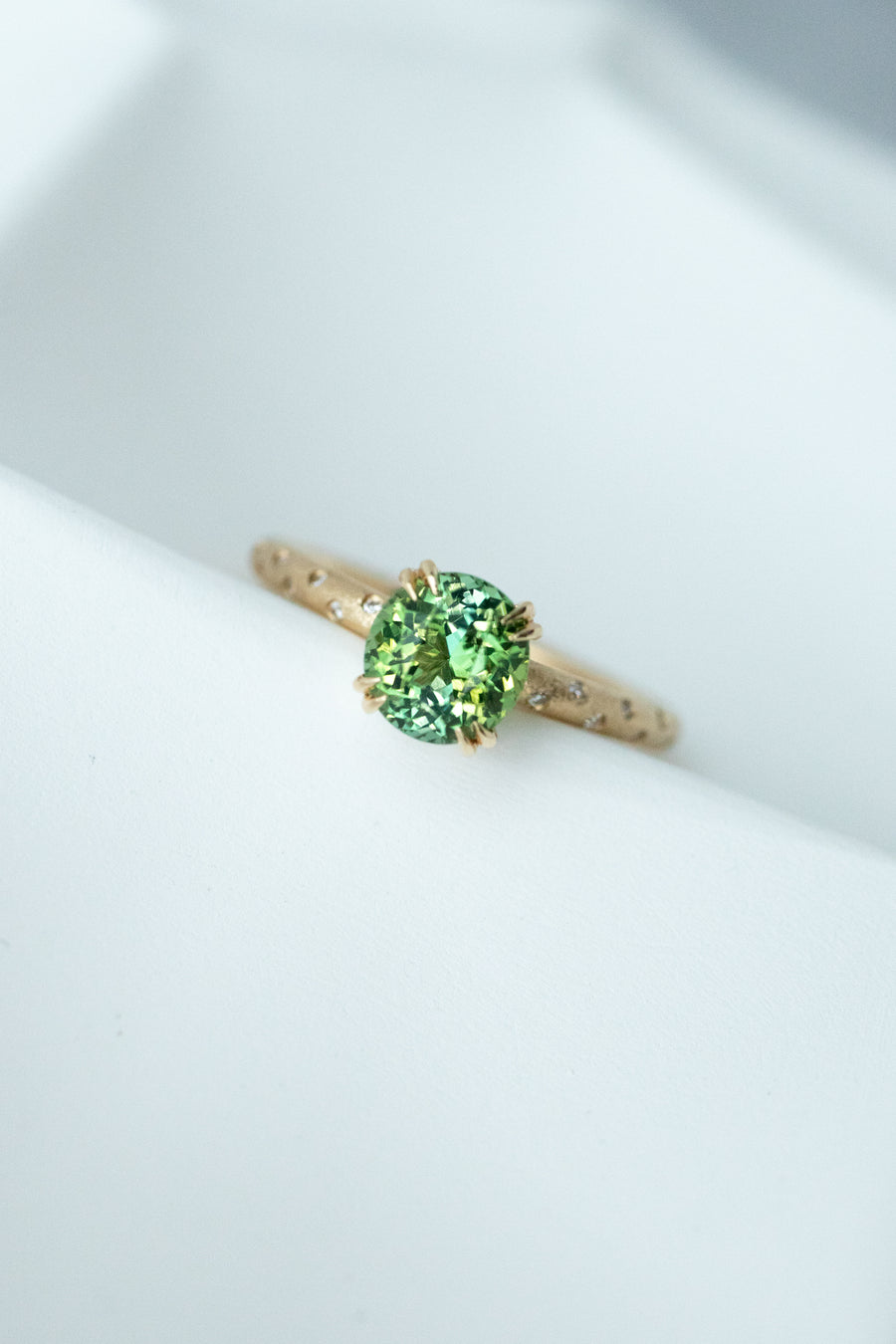 1.37carat Oval Forest Green Tourmaline (With Certificate) & 0.042carat Diamonds 18K Yellow Gold Ring