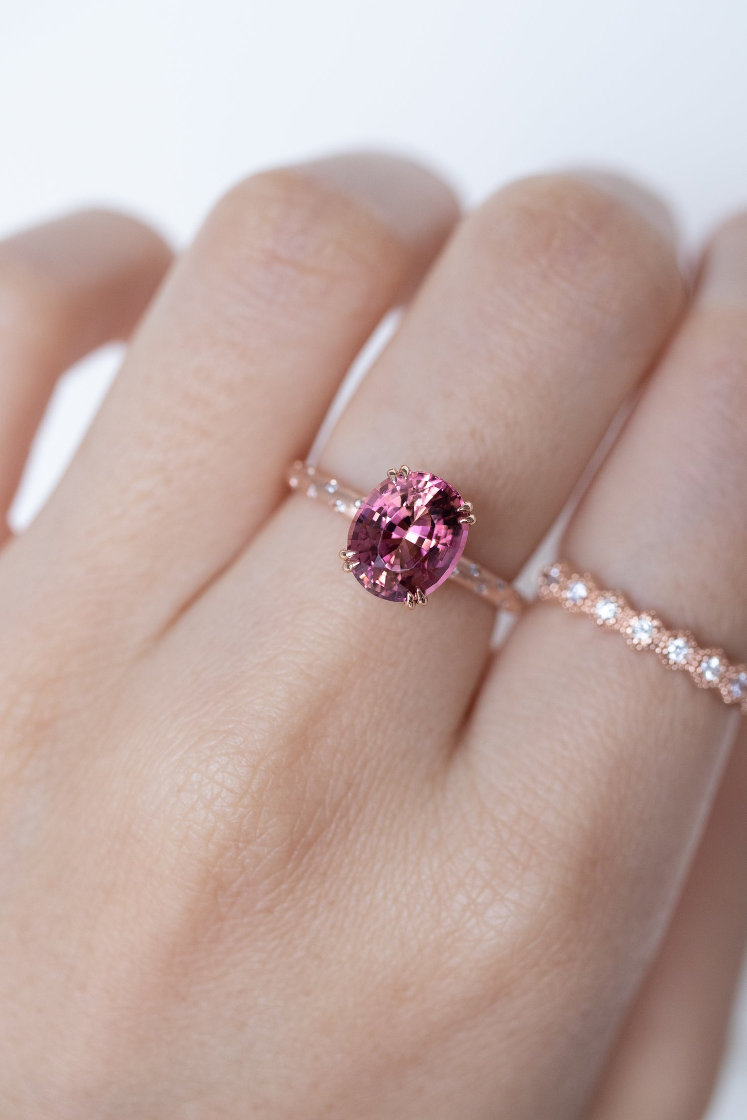 2.50ct Oval Sunset Tourmaline & diamonds 18K Rose Gold Ring