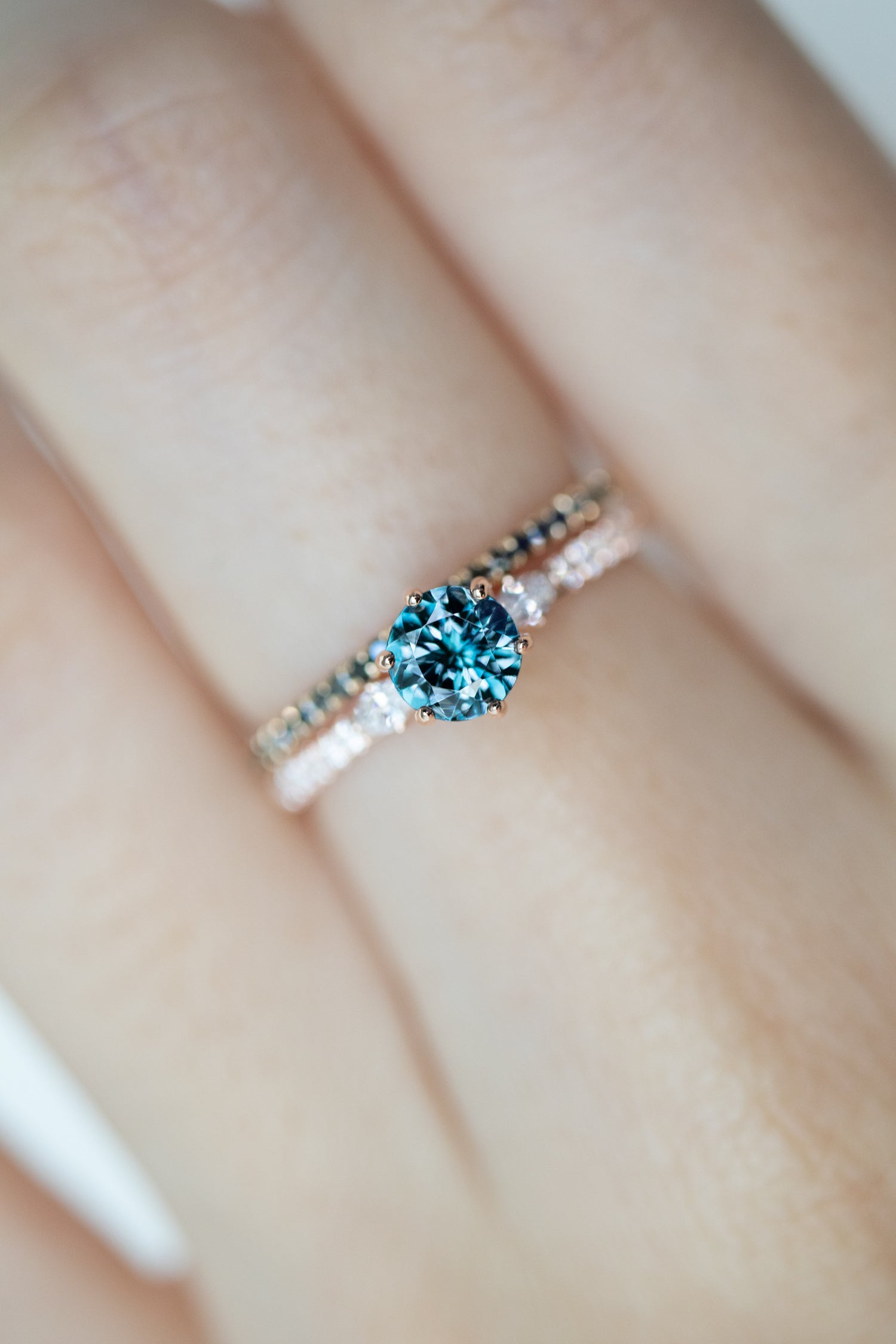 0.64ct Bluish Grayish Spinel & diamonds 18K Rose Gold Half Eternity Ring