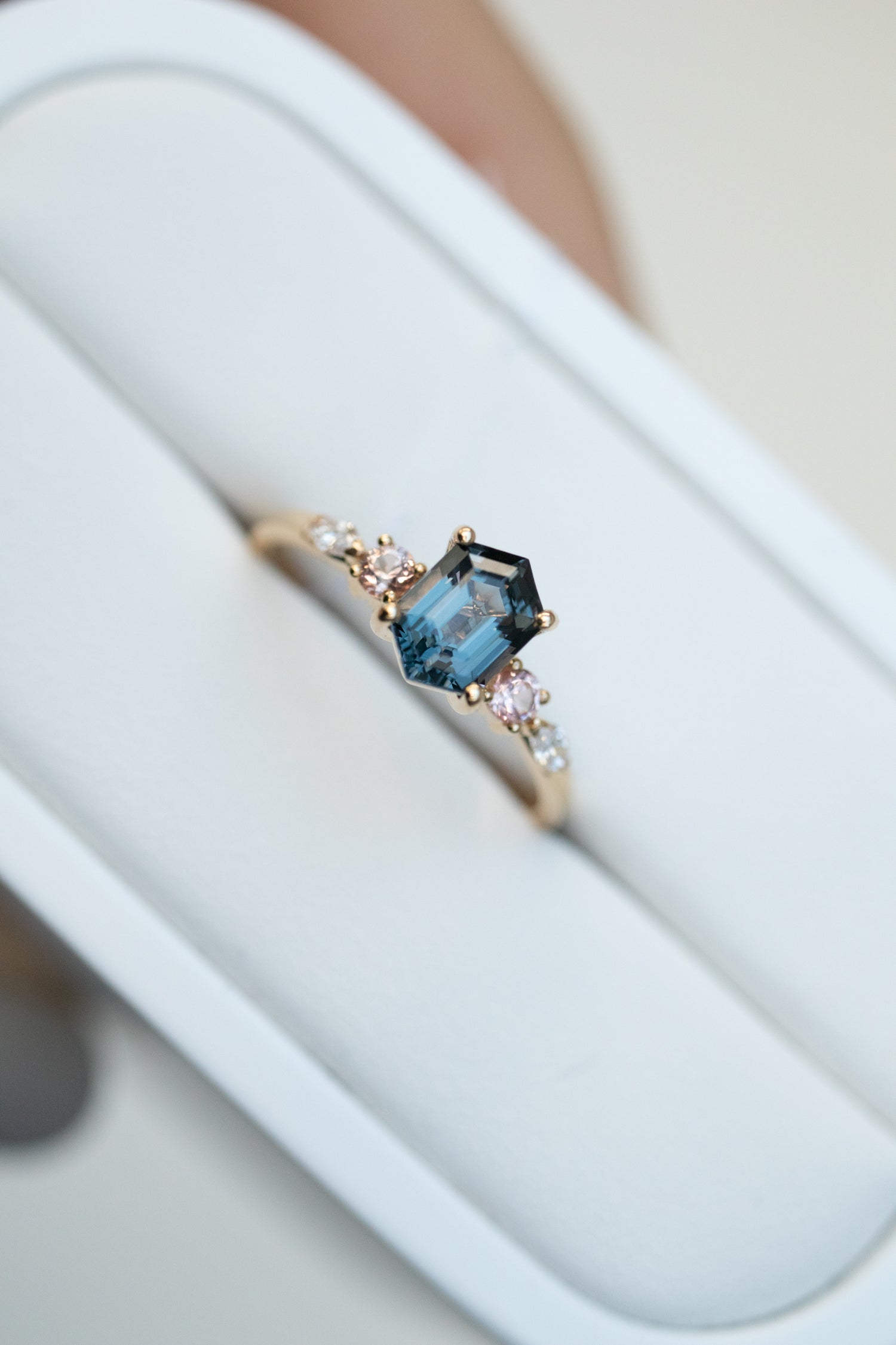 1.04ct Greyish Hexagon Blue Spinel (with Certificate) & diamonds 18K Yellow Gold Ring