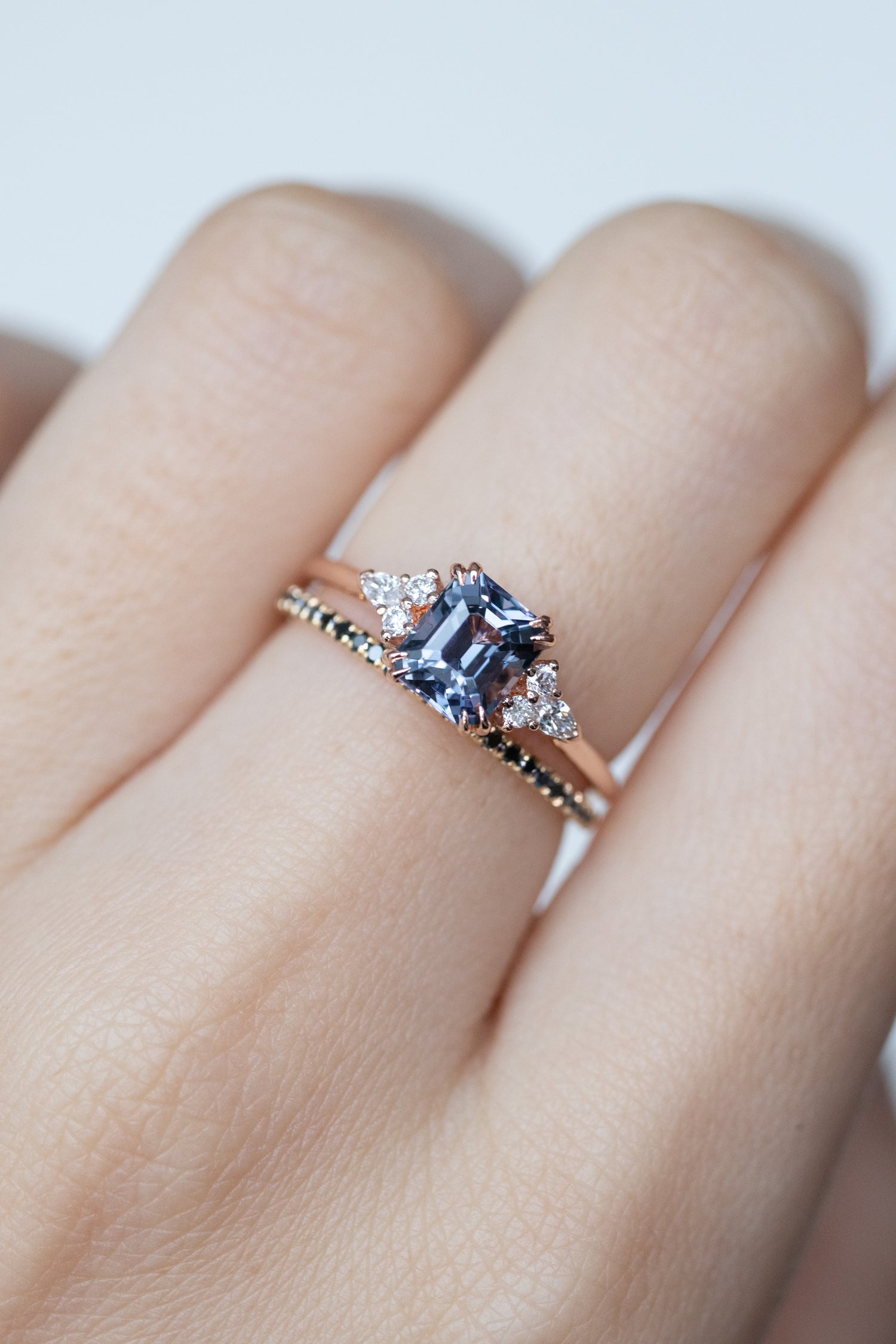 1.30ct Emerald Greyish Blue Spinel & diamonds 18K Rose Gold Ring