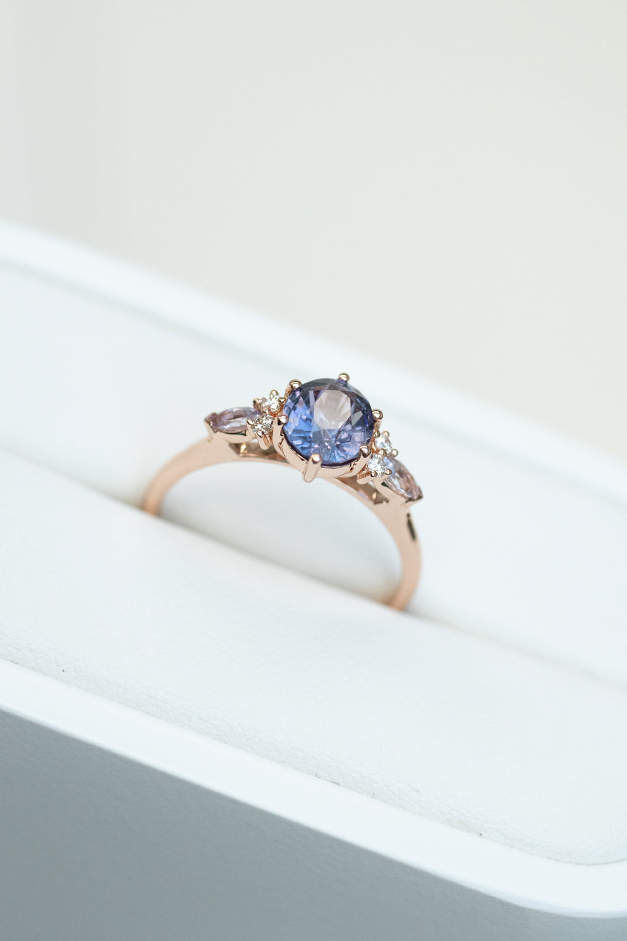 1.14ct Oval Lavender Spinel (Unheated with Certificate) with Marquise Sapphire & diamond 18K Rose Gold Ring