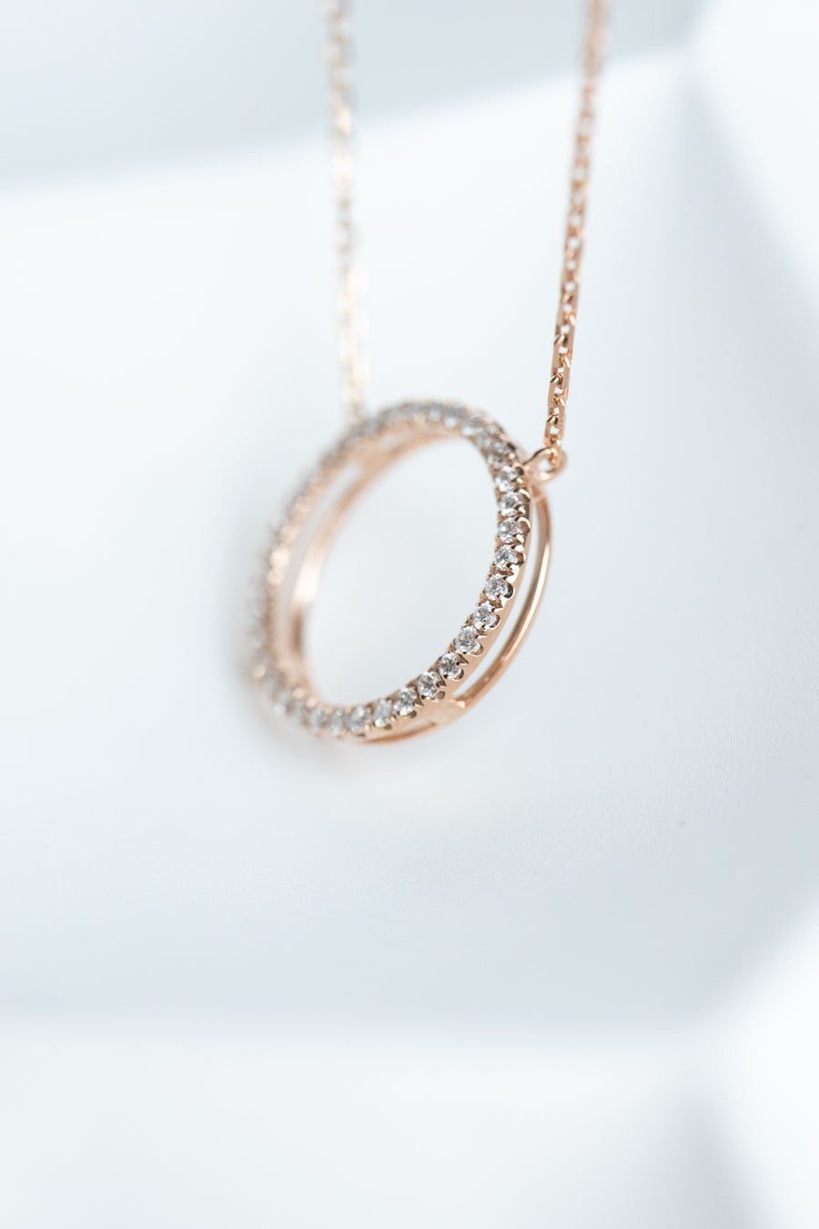 (PREORDER) Round Brilliant Natural Diamonds 14K/18K Gold Perfection Circle Necklace